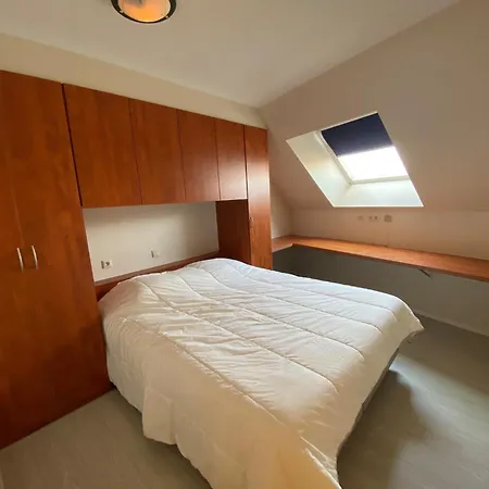 In For 4 Persons, Cleaning Included
