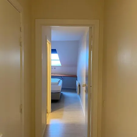 In For 4 Persons, Cleaning Included Apartment *